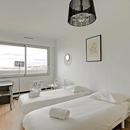 Logement Pour 4 Pers Proche Des Buttes Chaumont Paris Exterior photo