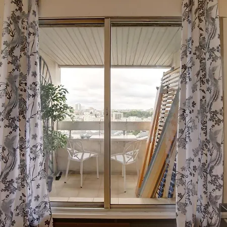 Logement Pour 4 Pers Proche Des Buttes Chaumont Paris Exterior photo